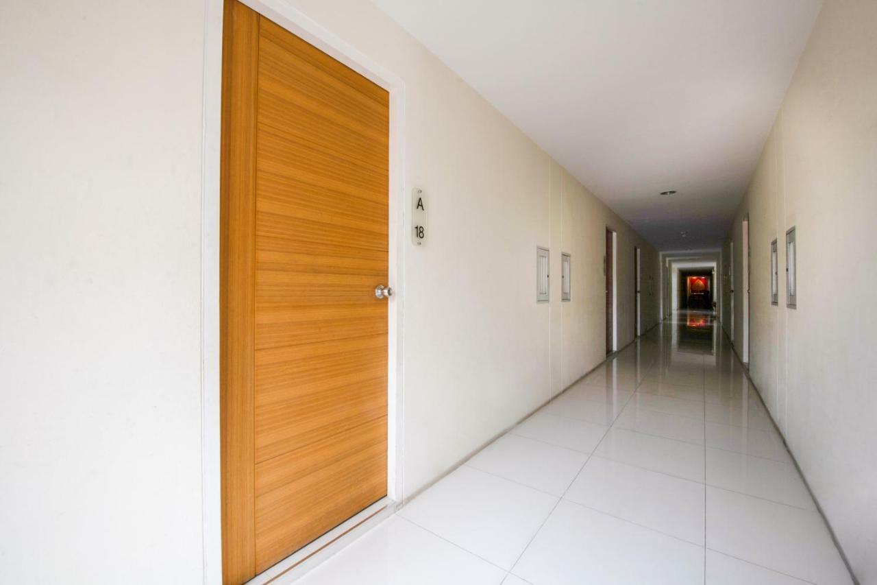 Oyo 306 Paradise Park Laemchabang Si Racha Zewnętrze zdjęcie